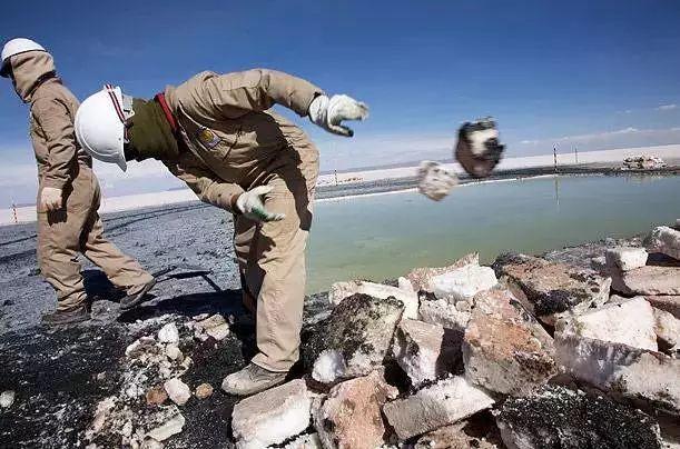 矿物加工技术标准:轻松掌握矿石破碎、浮选分离与设备参数,提升效率与效益