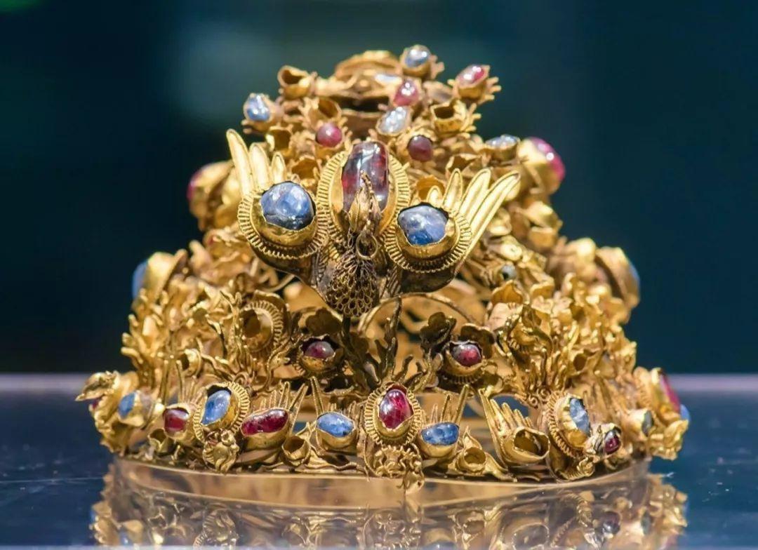 矿山地质勘探应用:揭秘现代技术如何精准定位地下宝藏,避免投资失误